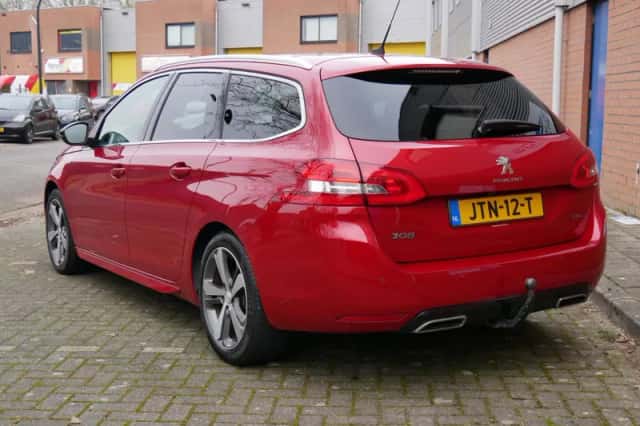Peugeot 308 (2018) thumbnail 6