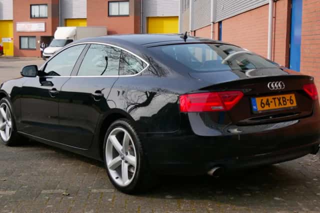 Audi A5 (2012) thumbnail 6