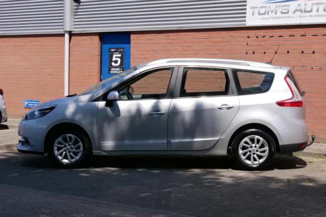 Renault Grand Scénic (2014) thumbnail 4