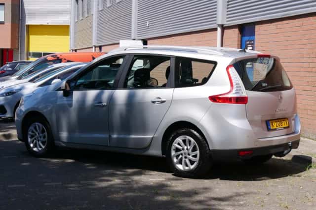 Renault Grand Scénic (2014) thumbnail 5