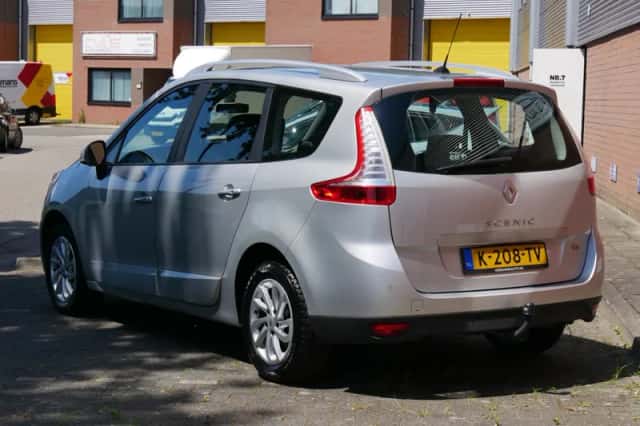 Renault Grand Scénic (2014) thumbnail 6