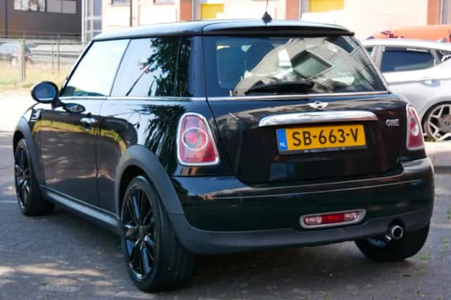 MINI One (2012) thumbnail 6
