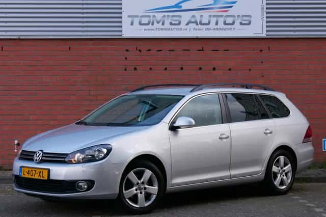 Volkswagen Golf (2011) thumbnail 1