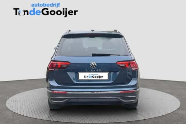 Volkswagen Tiguan (2020) thumbnail 3