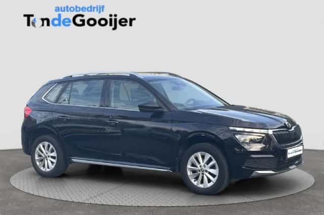 Škoda Kamiq (2023) thumbnail 1
