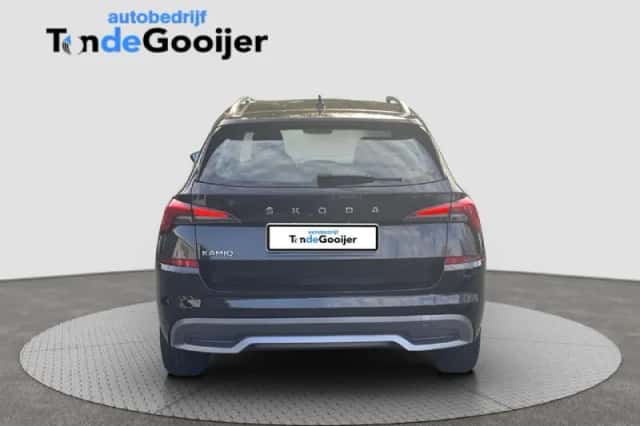 Škoda Kamiq (2023) thumbnail 4