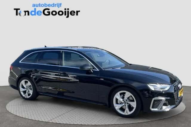 Audi A4 (2022) thumbnail 1