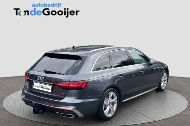 Audi A4 (2021) thumbnail 6