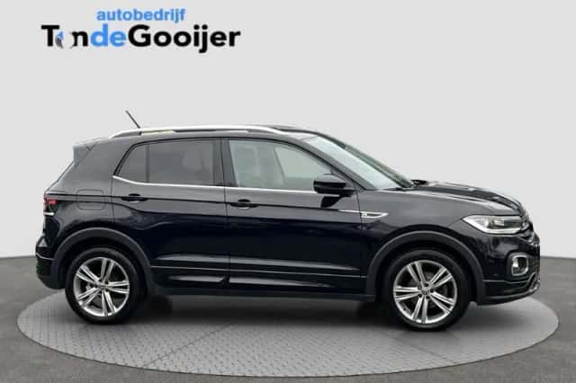 Volkswagen T-Cross (2023) thumbnail 2