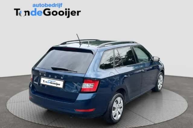 Škoda Fabia (2021) thumbnail 3