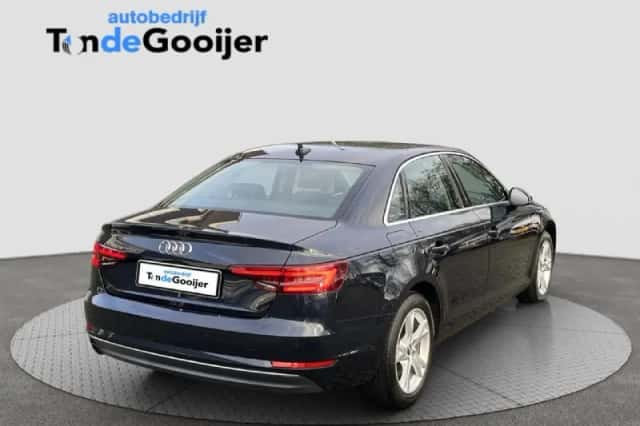 Audi A4 (2019) thumbnail 3