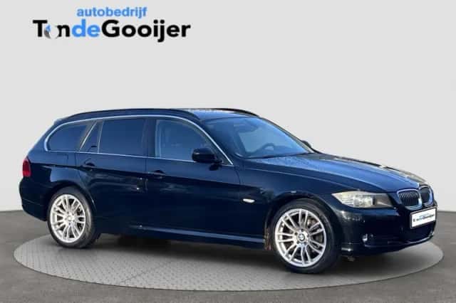 BMW 3-Serie (2012) thumbnail 1