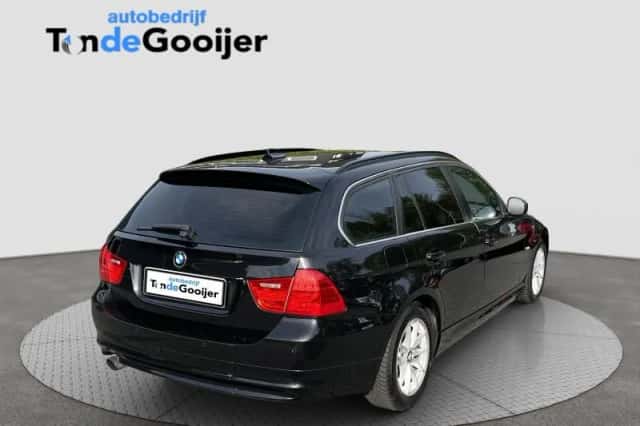 BMW 3-Serie (2012) thumbnail 4