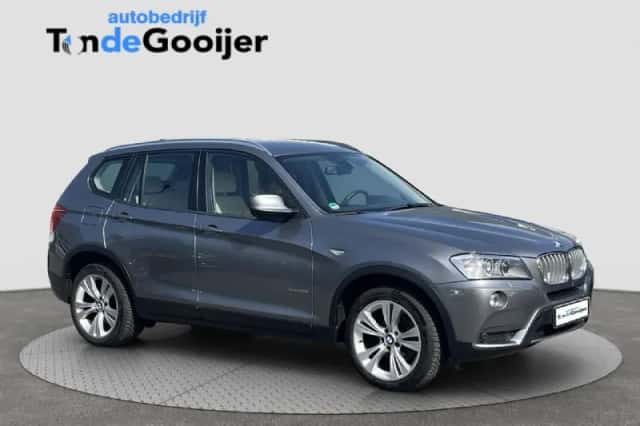 BMW X3 (2013) thumbnail 1