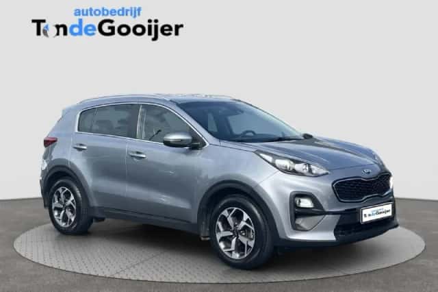 Kia Sportage (2021) thumbnail 1