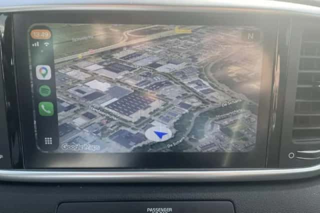 Kia Sportage (2021) thumbnail 2