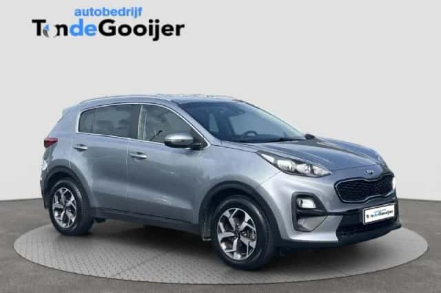 Kia Sportage (2021) thumbnail 4