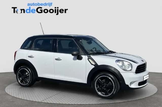 MINI Countryman (2011) thumbnail 1