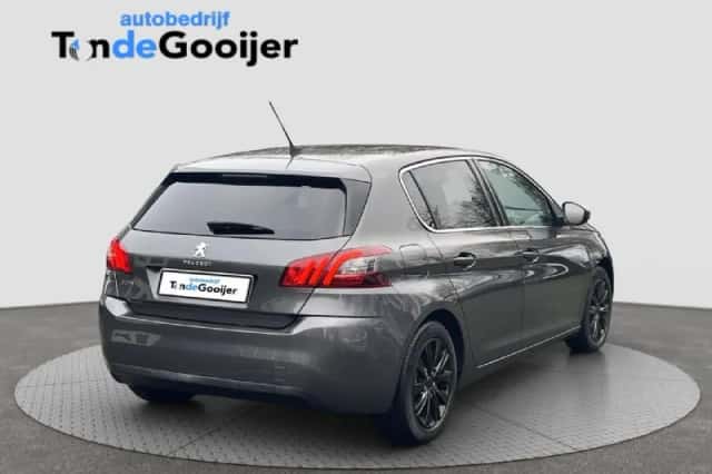 Peugeot 308 (2019) thumbnail 4
