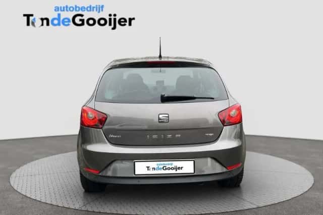 SEAT Ibiza (2015) thumbnail 4