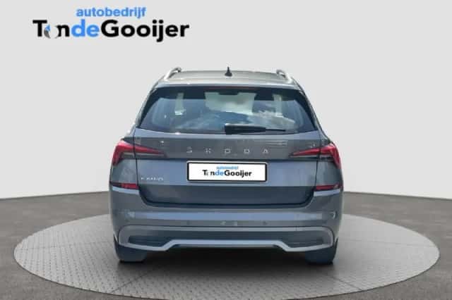 Škoda Kamiq (2023) thumbnail 3