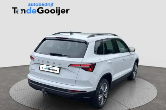 Škoda Karoq (2023) thumbnail 3