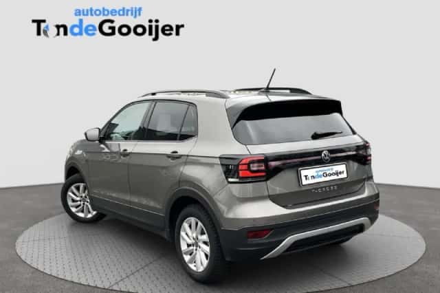 Volkswagen T-Cross (2021) thumbnail 5