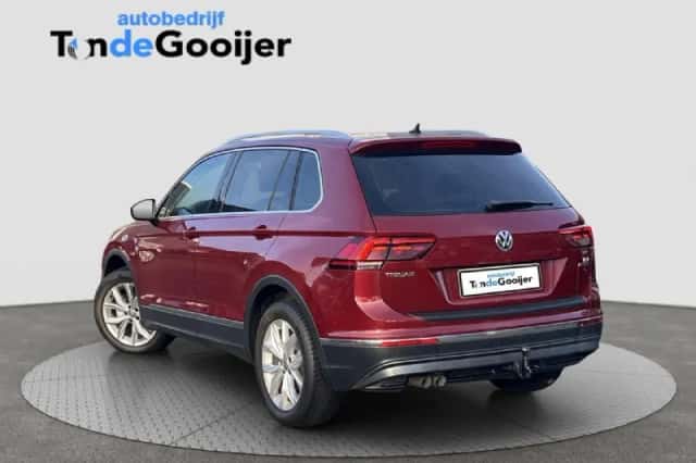 Volkswagen Tiguan (2017) thumbnail 5