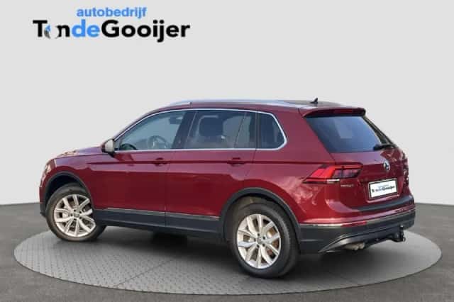 Volkswagen Tiguan (2017) thumbnail 6