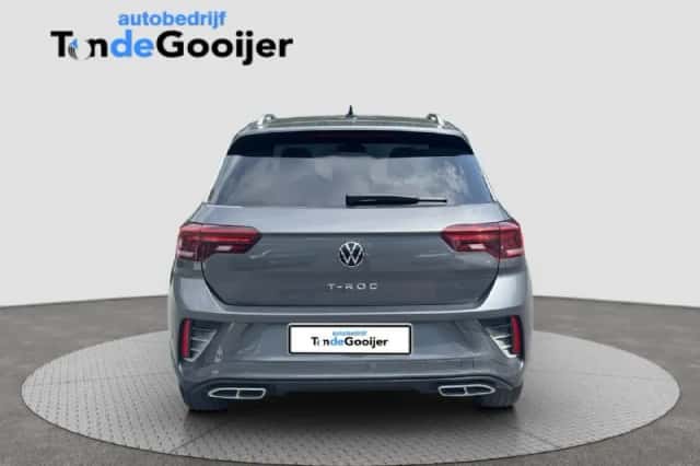 Volkswagen T-Roc (2022) thumbnail 4