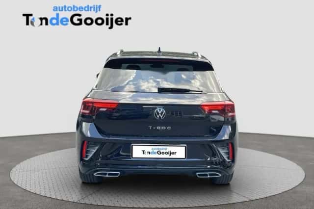 Volkswagen T-Roc (2022) thumbnail 4