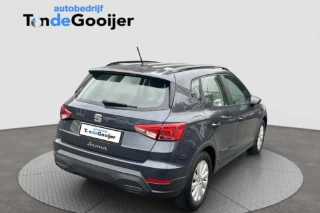 SEAT Arona (2025) thumbnail 4