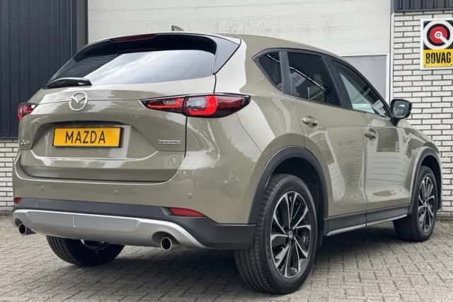 Mazda CX-5 (2022) thumbnail 6
