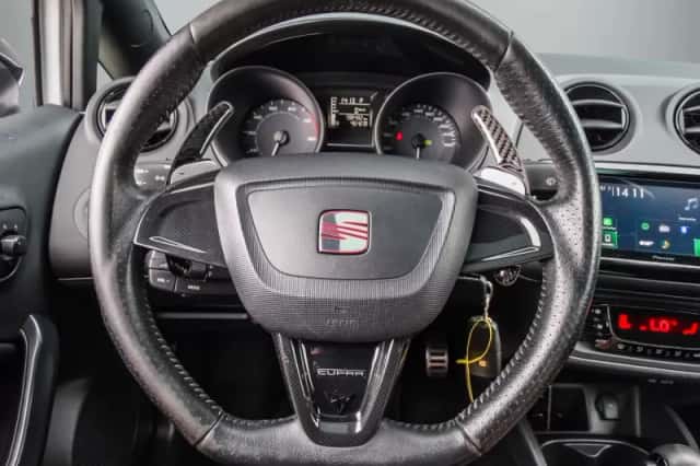 SEAT Ibiza (2012) thumbnail 4