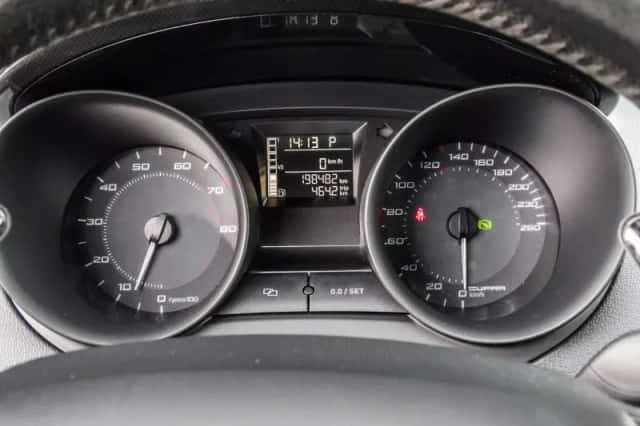 SEAT Ibiza (2012) thumbnail 5