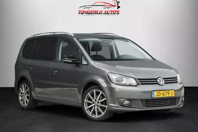 Volkswagen Touran (2012) thumbnail 6