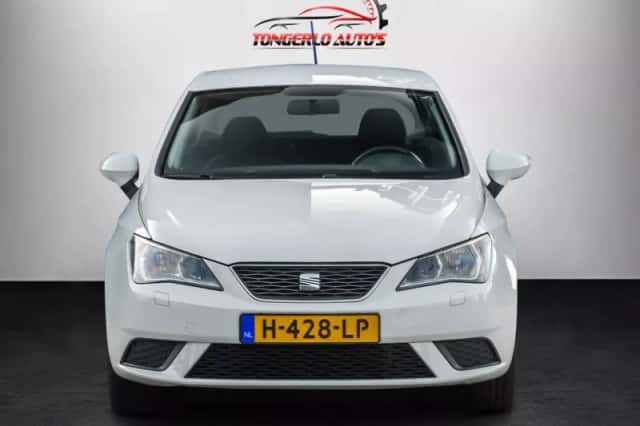 SEAT Ibiza (2012) thumbnail 2