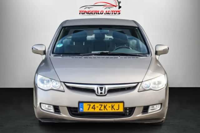 Honda Civic (2008) thumbnail 2