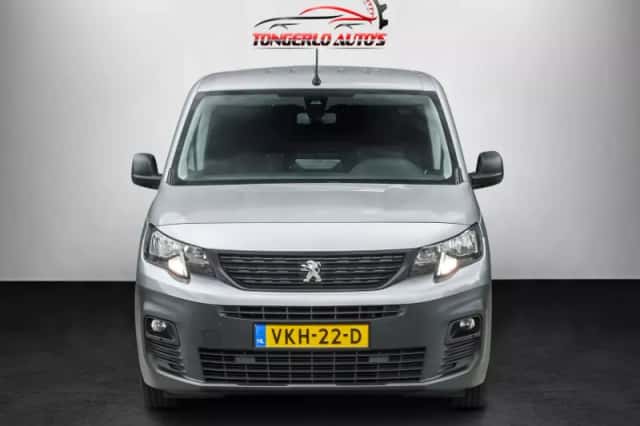 Peugeot Partner (2021) thumbnail 2
