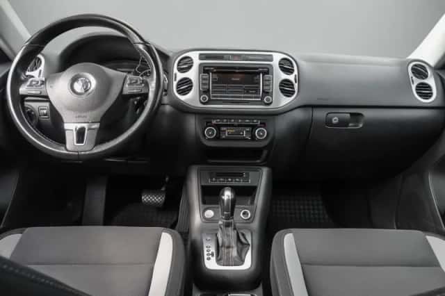Volkswagen Tiguan (2013) thumbnail 3