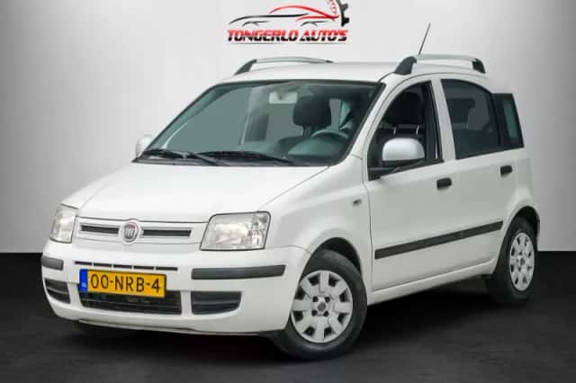 Fiat Panda (2010) thumbnail 1