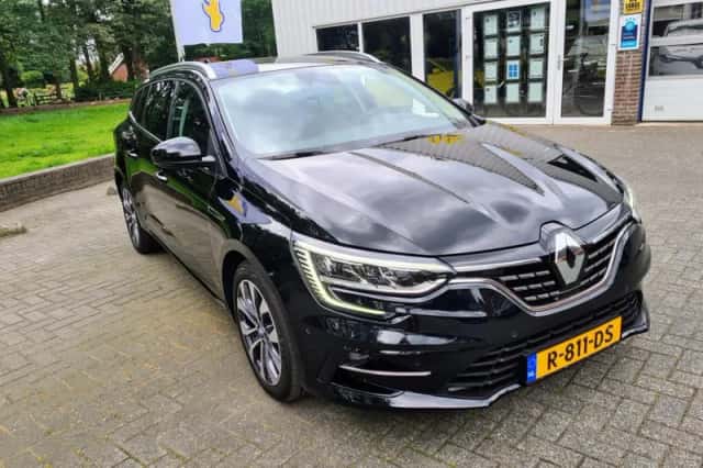 Renault Mégane (2021) thumbnail 1