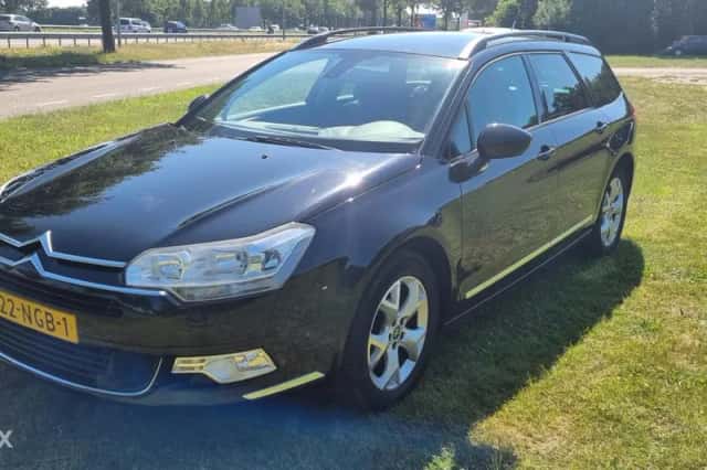 Citroën C5 Tourer (2010) thumbnail 2