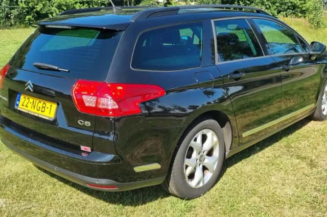 Citroën C5 Tourer (2010) thumbnail 5