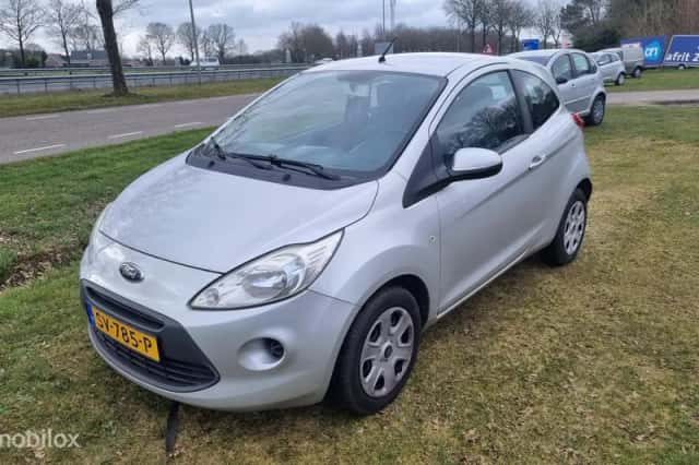 Ford Ka (2012) thumbnail 2