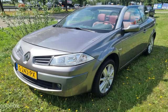 Renault Mégane (2007) thumbnail 2
