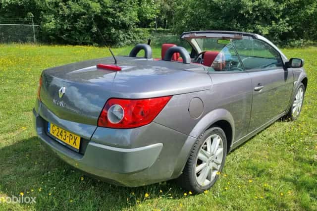 Renault Mégane (2007) thumbnail 4