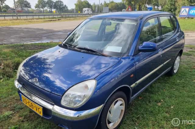 Daihatsu Sirion (2000) thumbnail 1