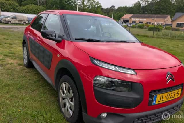 Citroën C4 Cactus (2016) thumbnail 1