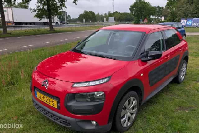 Citroën C4 Cactus (2016) thumbnail 2